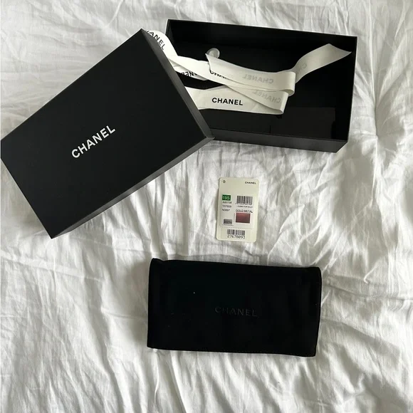 CHANEL NWT Long Gusset Flap Wallet Leather Gold CC Logo  with Box - Picture 7 of 11